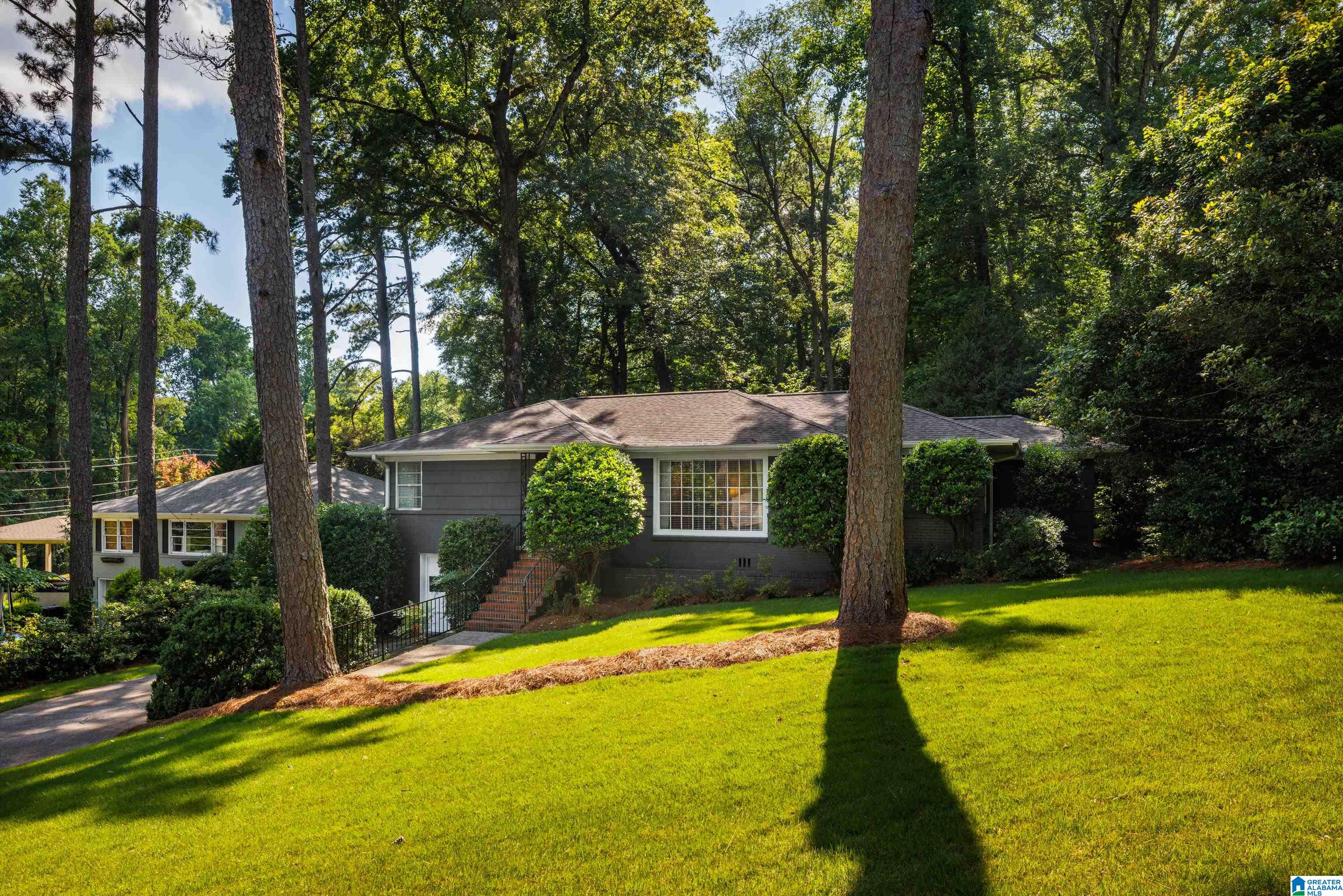 3422 Avalon Road Birmingham, AL 35209 - Photo 6 of 47