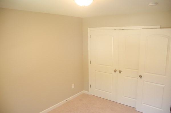 19-21 Ludlow Road South Hadley, MA 01075 - Photo 17 of 34 Gallery Image 17
