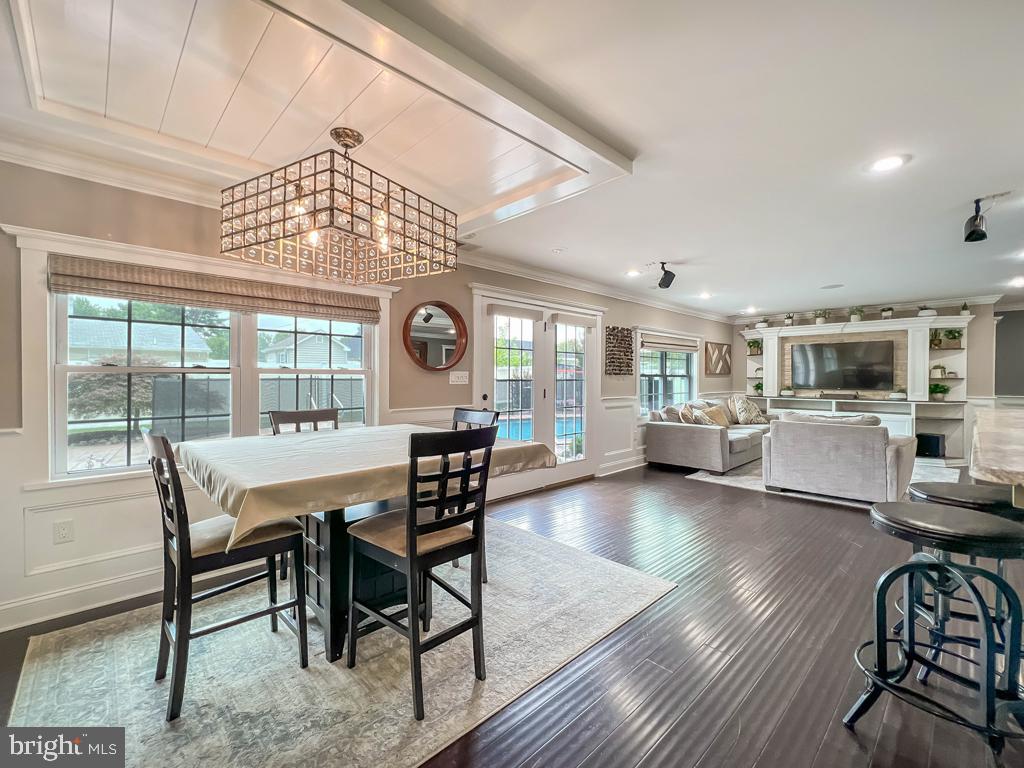 38 Spring Valley Road Levittown, PA 19056 - Photo 12 of 50 Gallery Image 12