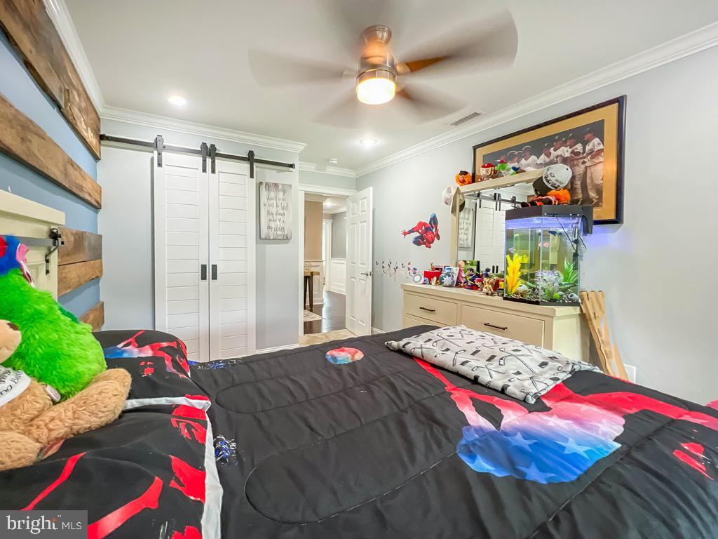 38 Spring Valley Road Levittown, PA 19056 - Photo 27 of 50 Gallery Image 27