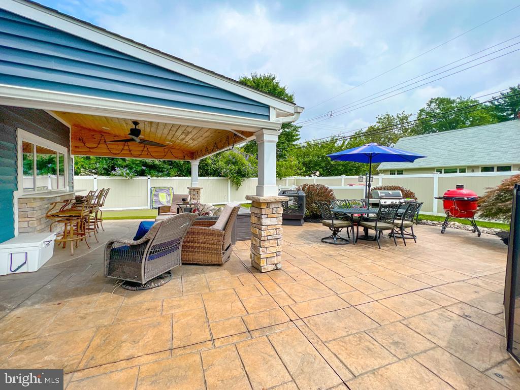 38 Spring Valley Road Levittown, PA 19056 - Photo 42 of 50 Gallery Image 42
