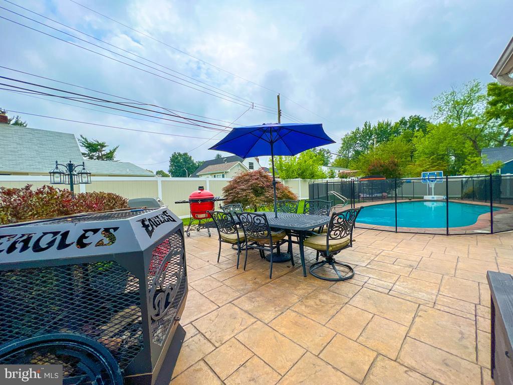 38 Spring Valley Road Levittown, PA 19056 - Photo 45 of 50 Gallery Image 45