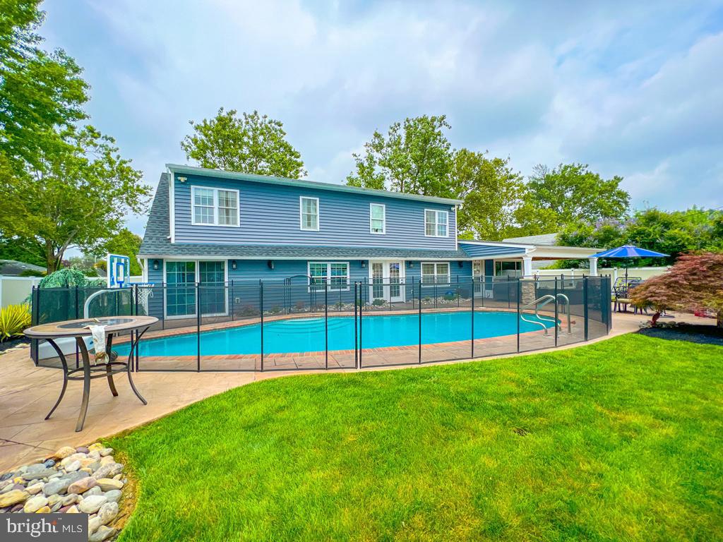 38 Spring Valley Road Levittown, PA 19056 - Photo 48 of 50 Gallery Image 48