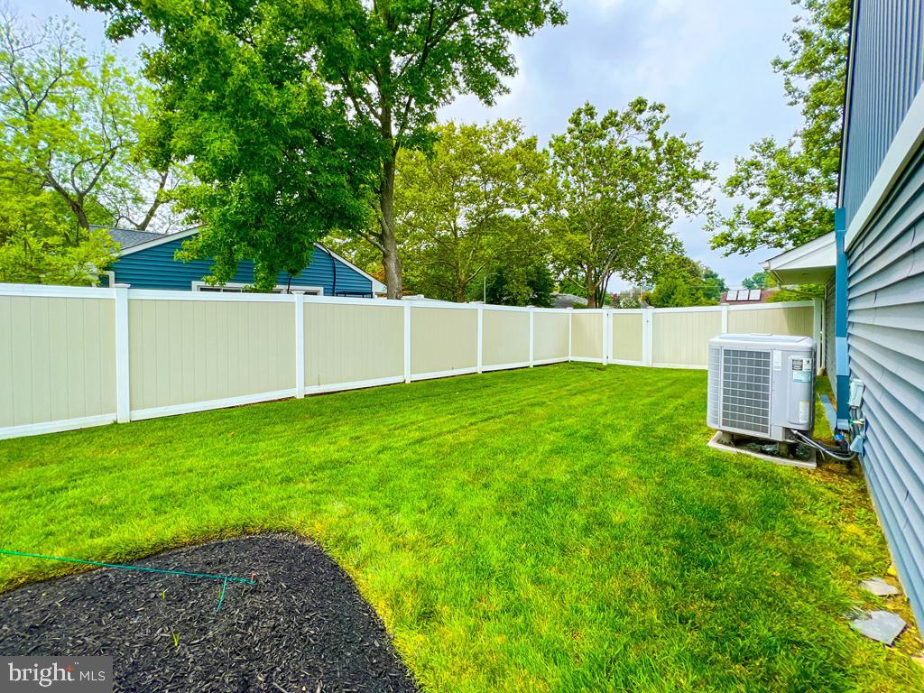 38 Spring Valley Road Levittown, PA 19056 - Photo 50 of 50 Gallery Image 50