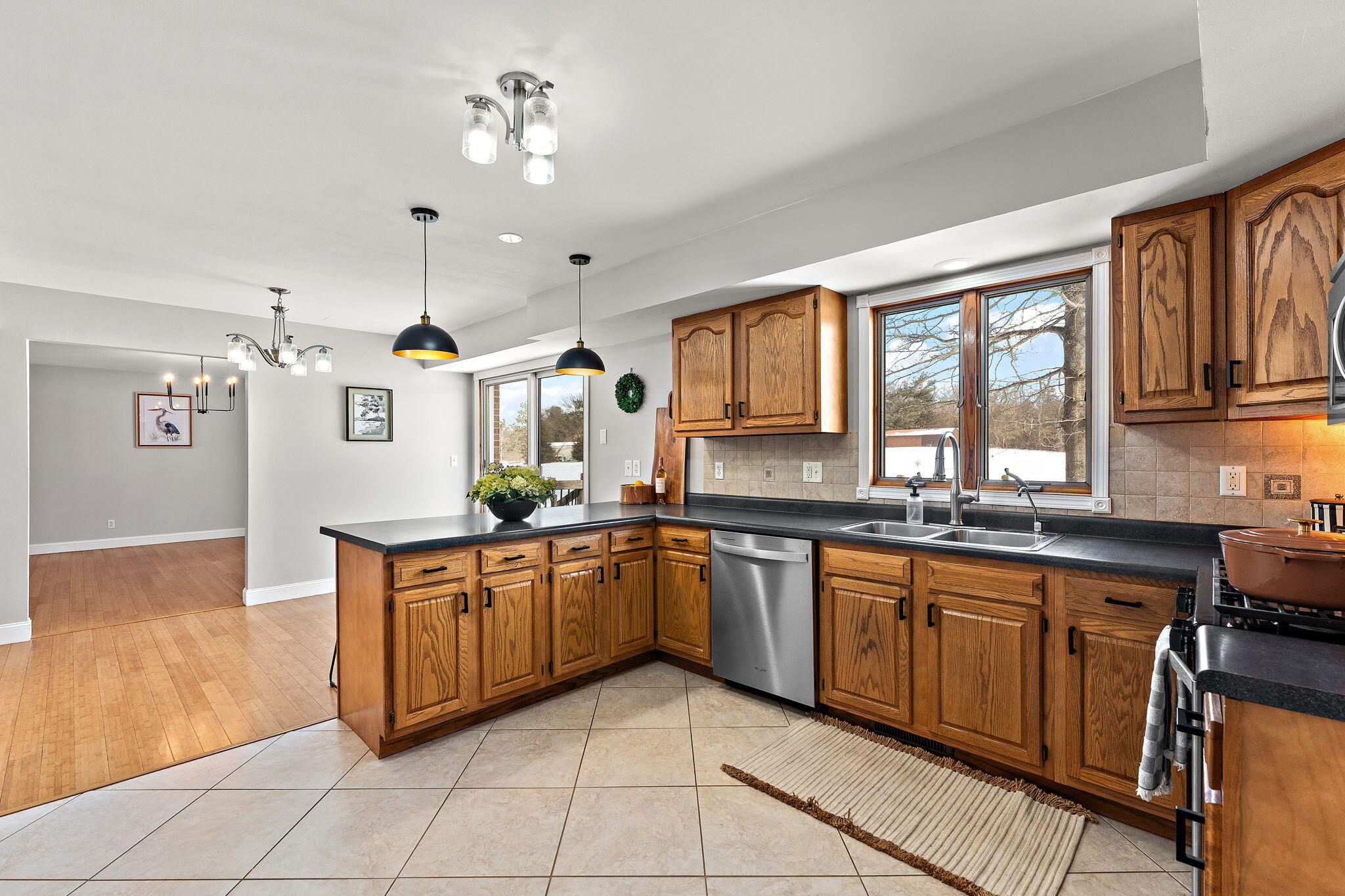 16255 Grant Street Crown Point, IN 46307 - Photo 16 of 61 2048x1365