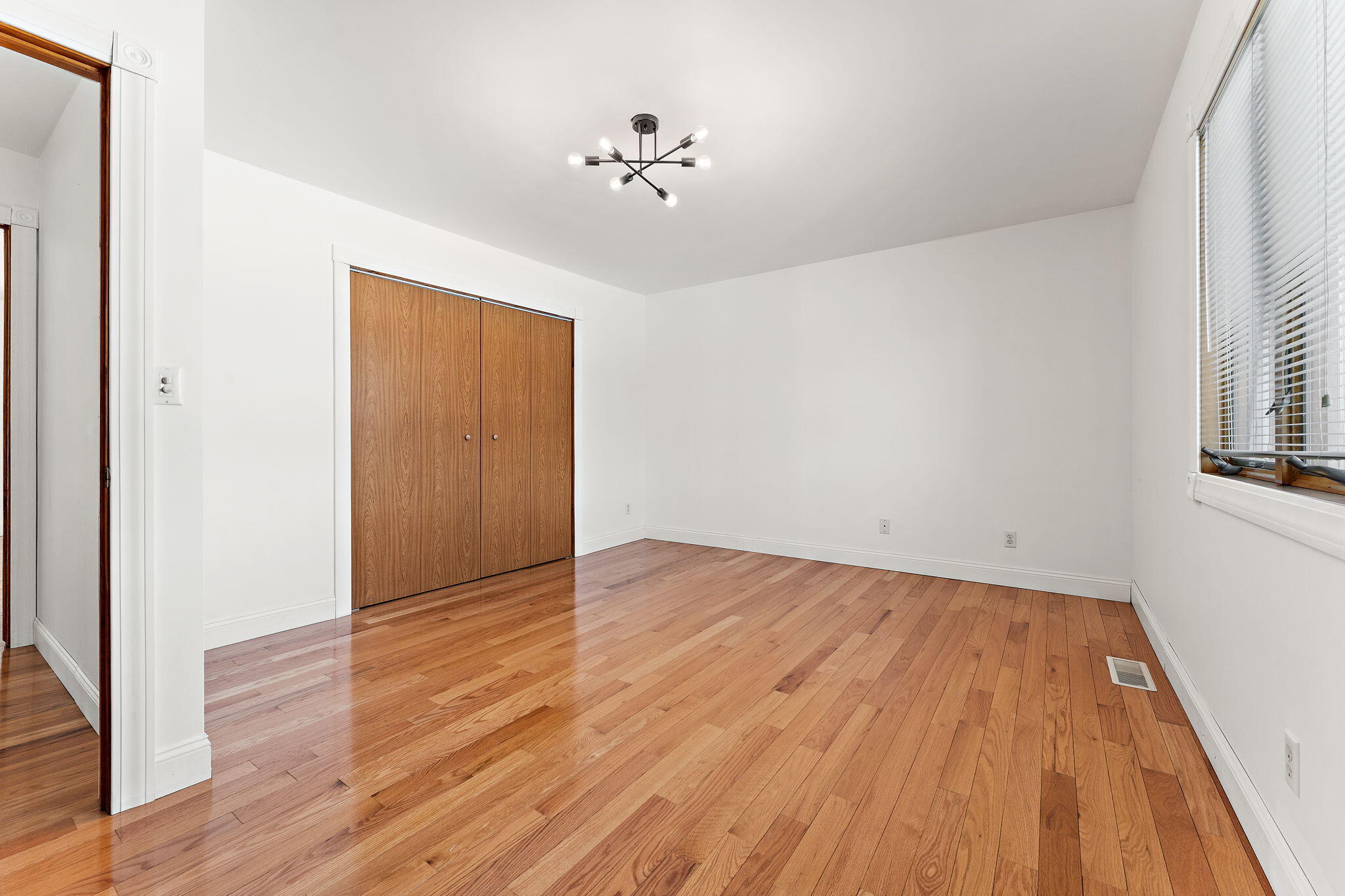 16255 Grant Street Crown Point, IN 46307 - Photo 35 of 61 2048x1365