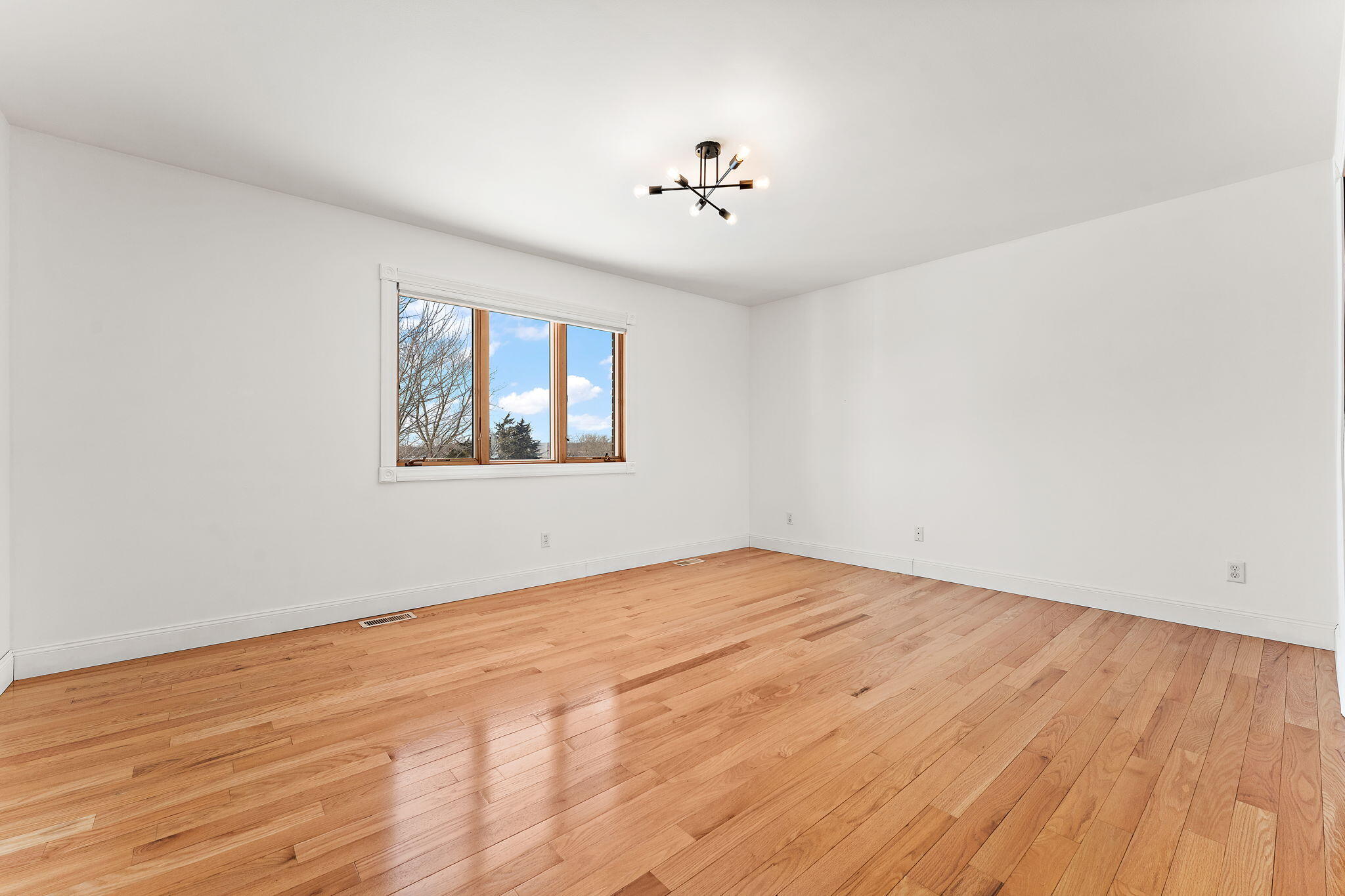 16255 Grant Street Crown Point, IN 46307 - Photo 36 of 61 2048x1365