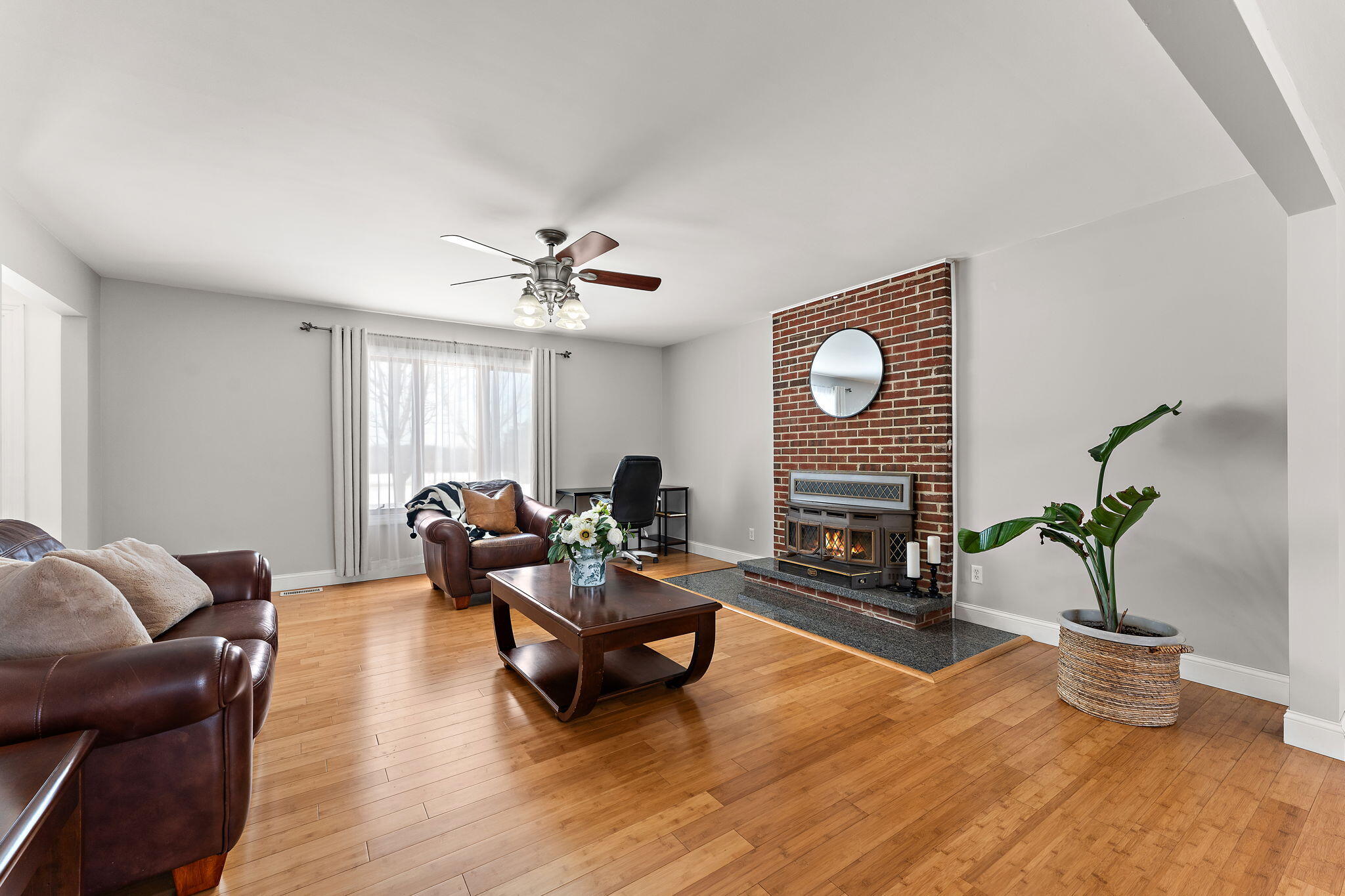 16255 Grant Street Crown Point, IN 46307 - Photo 7 of 61 2048x1365