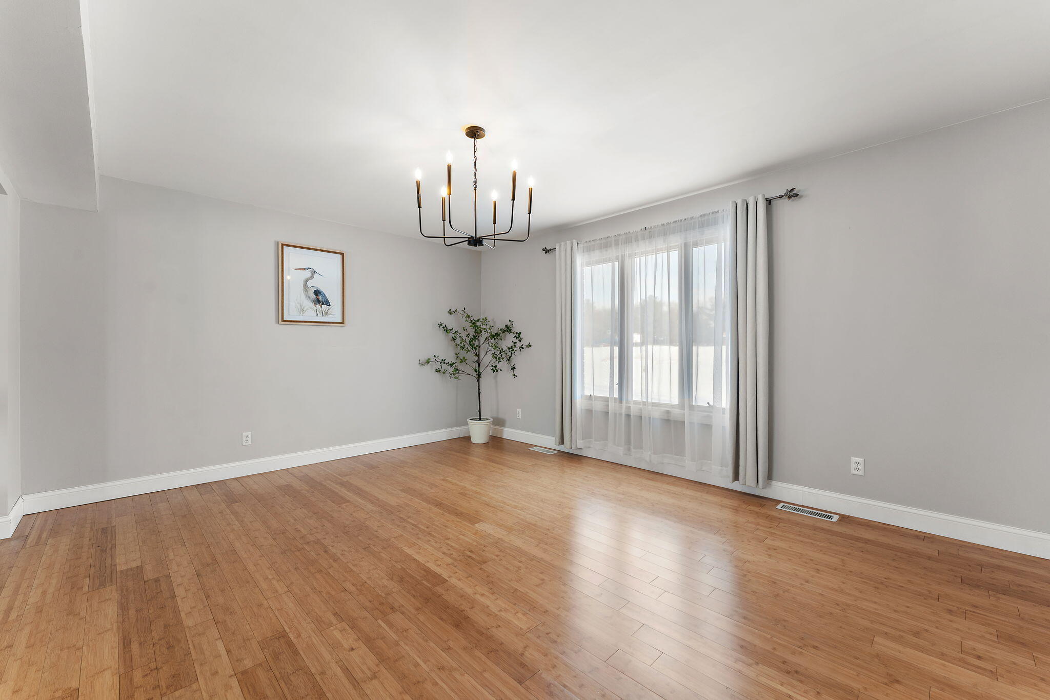 16255 Grant Street Crown Point, IN 46307 - Photo 10 of 61 2048x1365