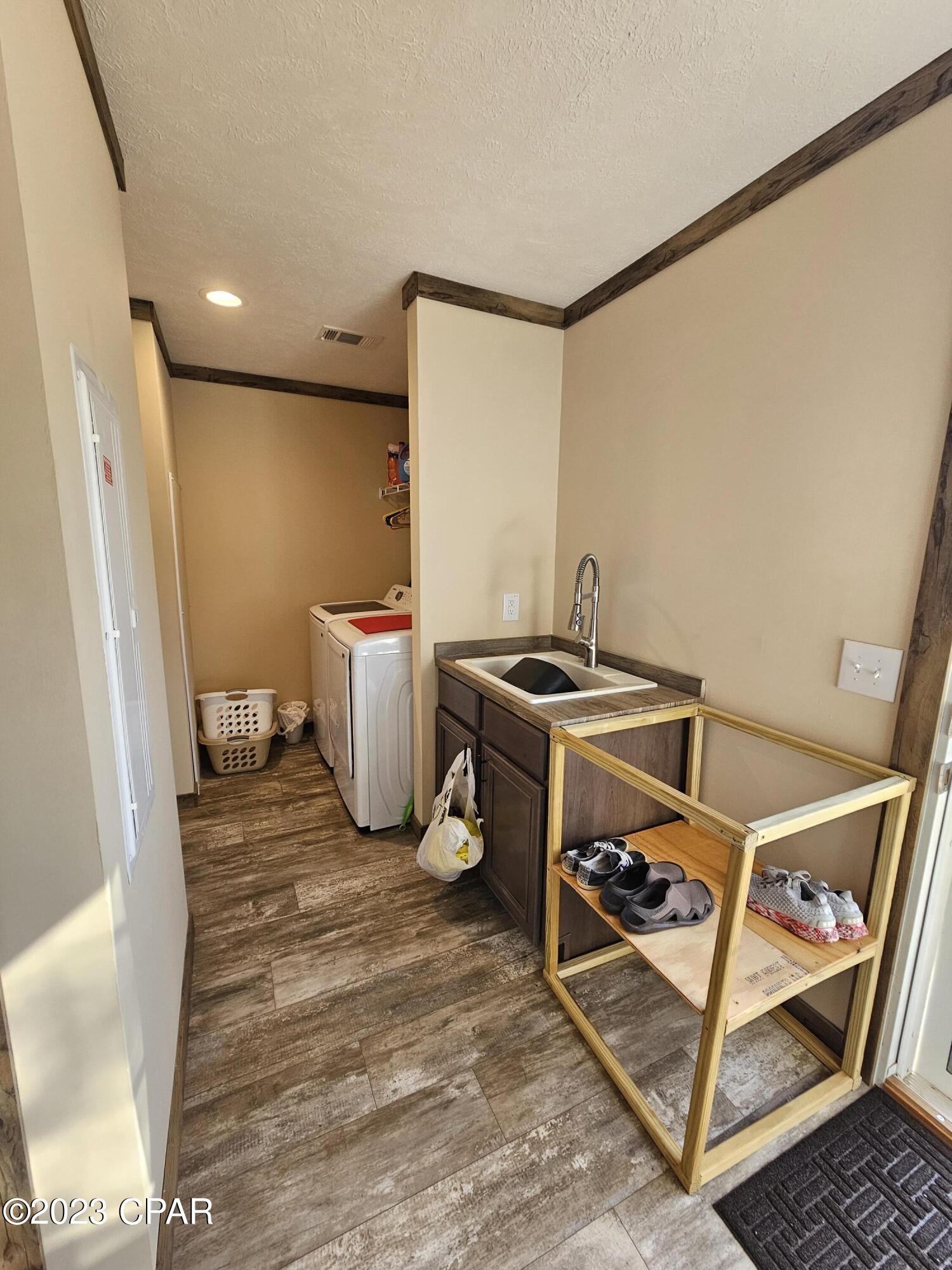 3609 Fox Hunt Road Chipley, FL 32428 - Photo 7 of 78 Gallery Image 7