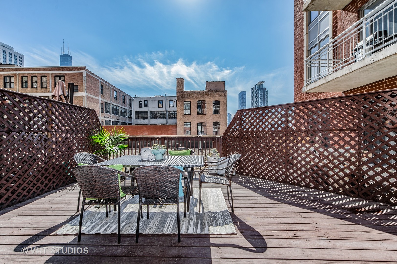 657 West Fulton Street, Unit 204 Chicago, IL 60661 - Photo 10 of 12