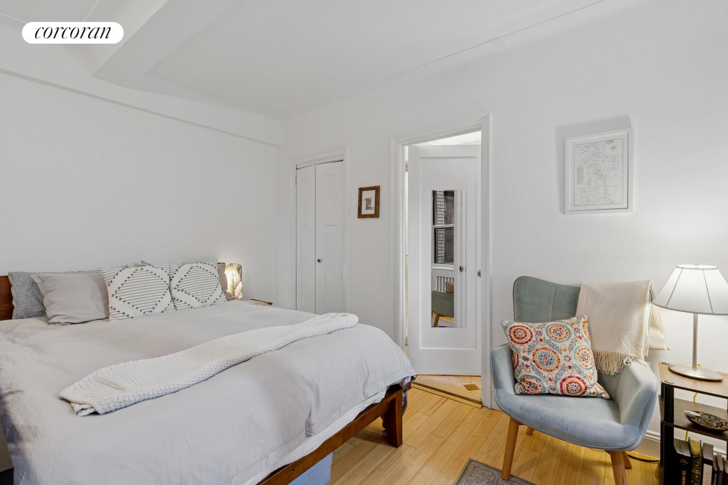 70 Remsen Street, Unit 3F Brooklyn, NY 11201 - Photo 5 of 7