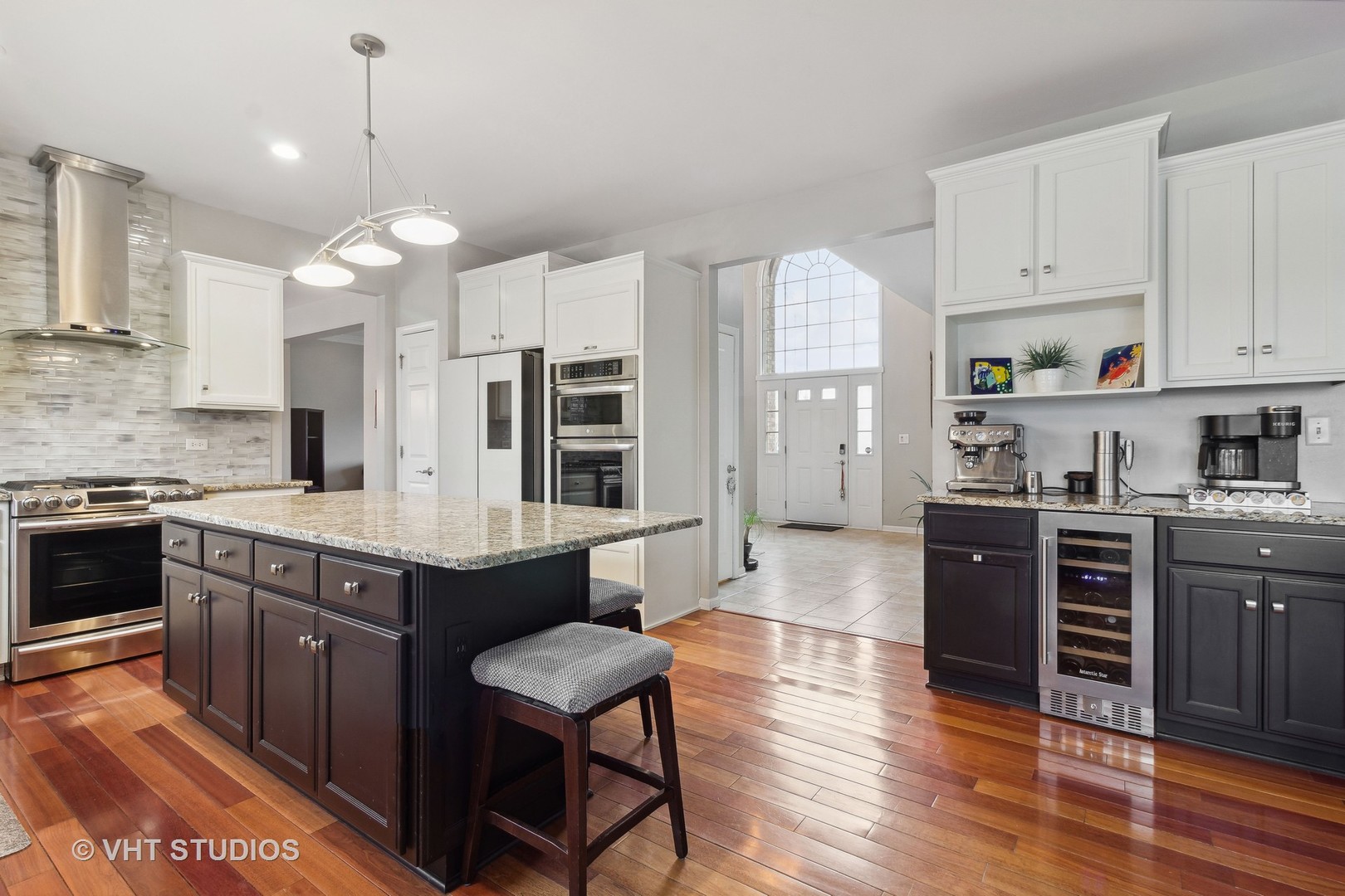 13602 Rockefeller Circle Plainfield, IL 60544 - Photo 9 of 47 Gallery Image 9
