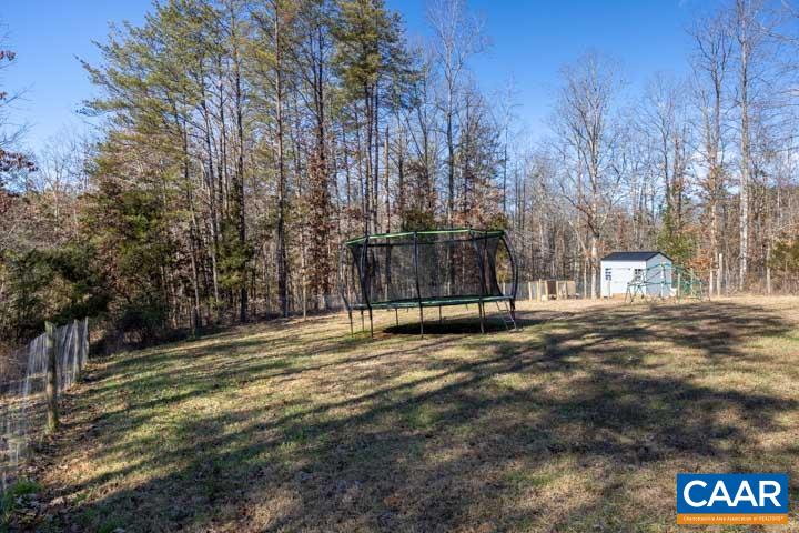 6526 Esmont Road Keene, VA 22946 - Photo 25 of 49 Gallery Image 25