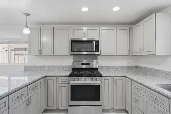 $899,000 | 9676 Cypress Vale Drive, Lakeside, CA 92040