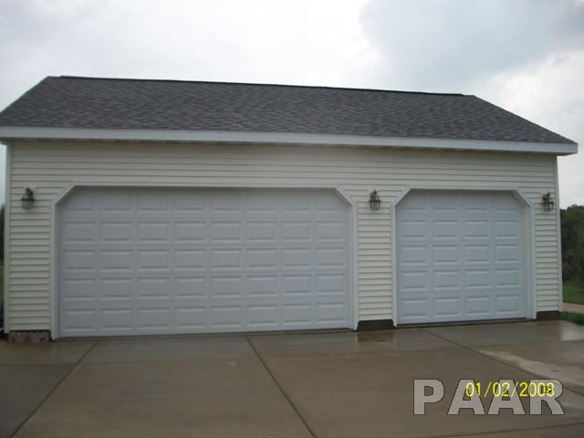 327 Wilmor Road Washington, IL 61571 - Photo 12 of 15 Gallery Image 12