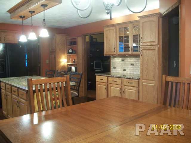 327 Wilmor Road Washington, IL 61571 - Photo 4 of 15 Gallery Image 4