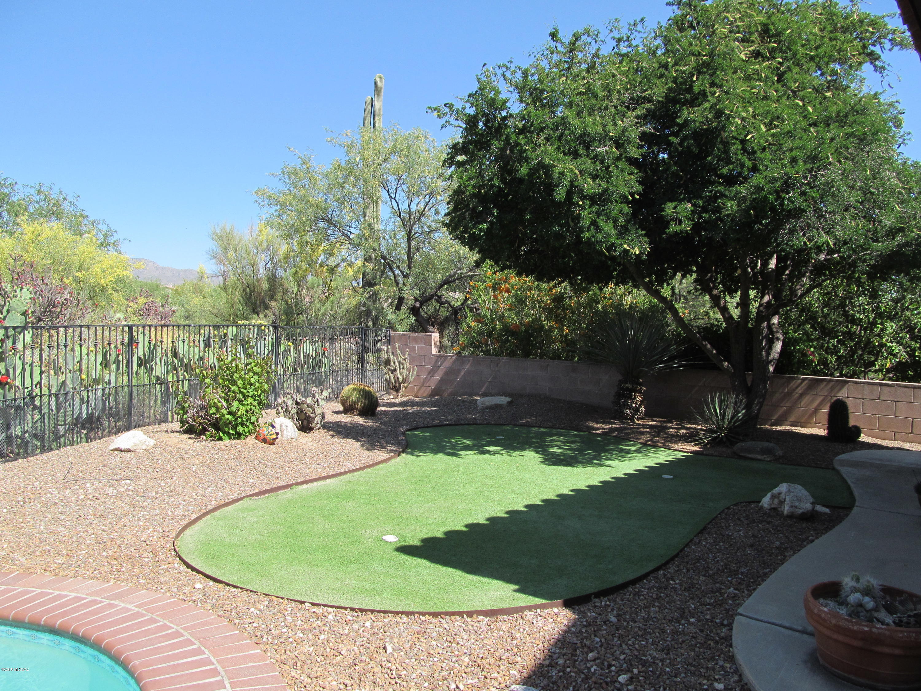 5242 North Ridge Spring Place Tucson, AZ 85749 - Photo 36 of 39 Gallery Image 36