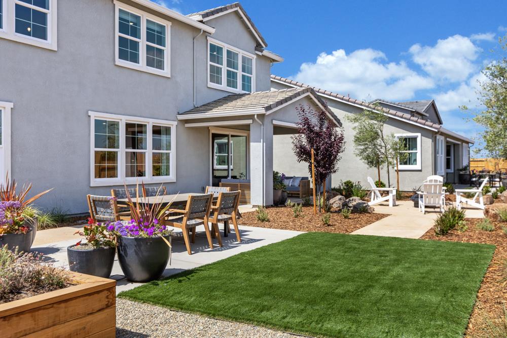 8435 Kyler Road Elk Grove, CA 95757 - Photo 51 of 56 a view of a backyard with a patio