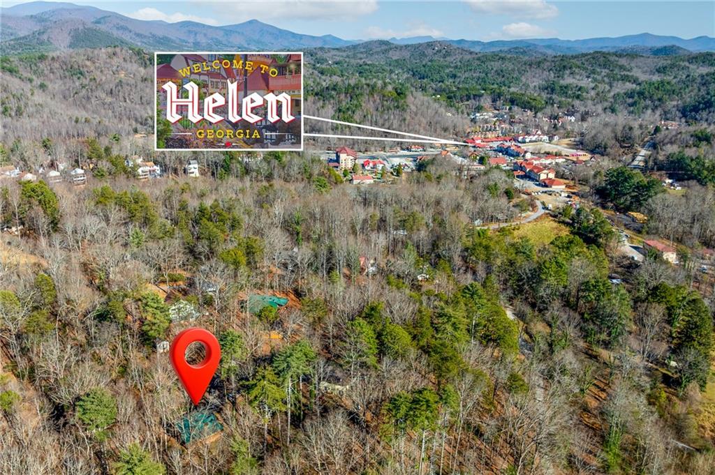 40 Kaceys Lane Helen, GA 30545 - Photo 2 of 35 a view of outdoor space with signage