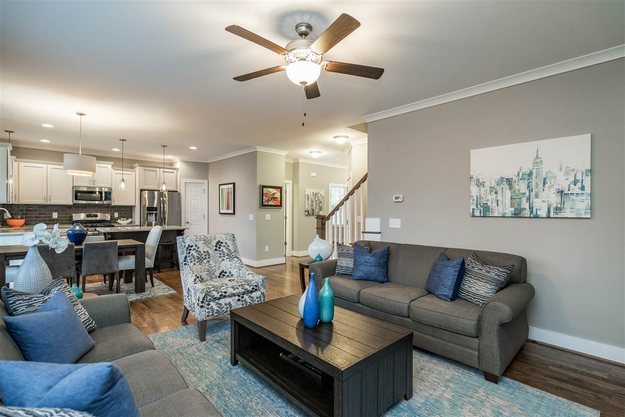 185 Pineland Circle Raleigh, NC 27606 - Photo 10 of 30 Photo 10