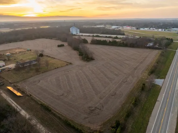$298,200 | Northwest B Highway, Urich, MO 64788