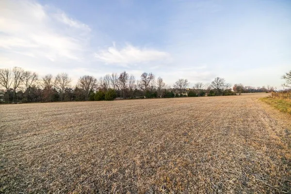 $298,200 | Northwest B Highway, Urich, MO 64788