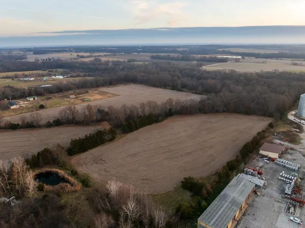 $298,200 | Northwest B Highway, Urich, MO 64788