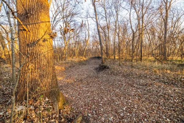 $298,200 | Northwest B Highway, Urich, MO 64788