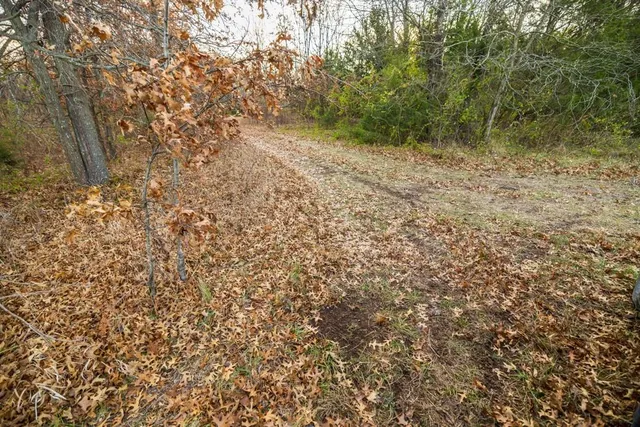 $329,500 | Northwest B Highway, Urich, MO 64788