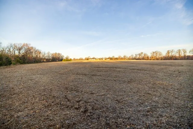 $329,500 | Northwest B Highway, Urich, MO 64788