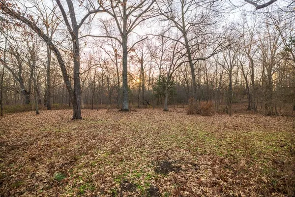 $298,200 | Northwest B Highway, Urich, MO 64788