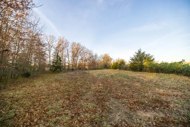 $329,500 | Northwest B Highway, Urich, MO 64788
