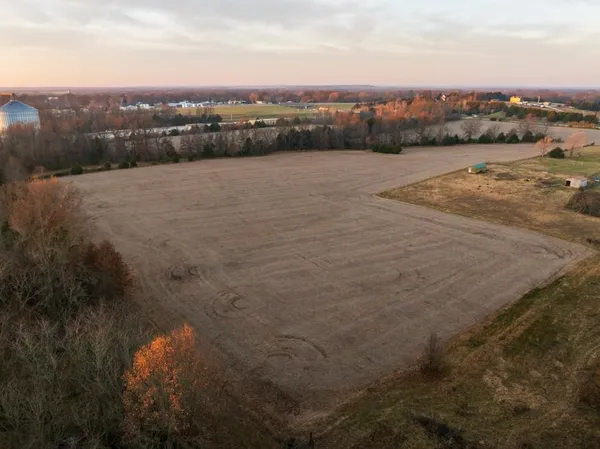 $298,200 | Northwest B Highway, Urich, MO 64788