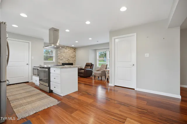 $399,985 | 7067 Reedy Creek Road, Bristol, VA 24202