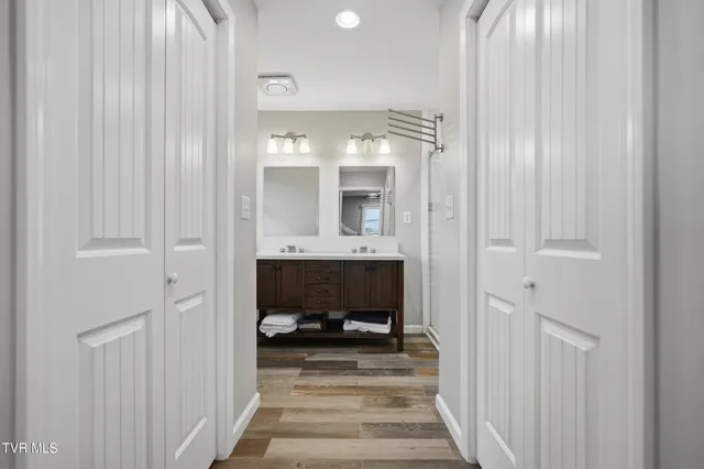 $399,985 | 7067 Reedy Creek Road, Bristol, VA 24202