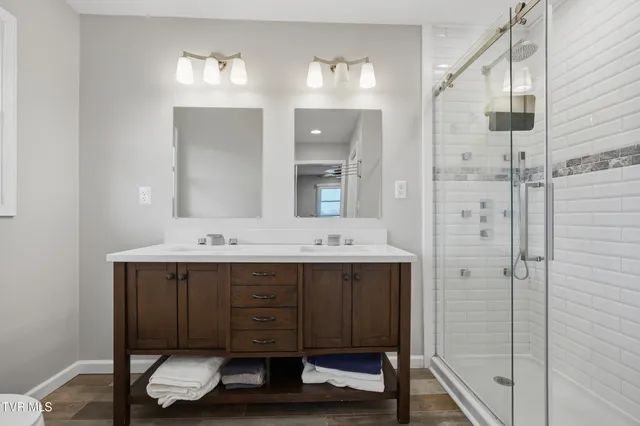 $399,985 | 7067 Reedy Creek Road, Bristol, VA 24202