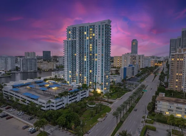 $3,650 | 1945 South Ocean Drive, Unit 509, Hallandale Beach, FL 33009