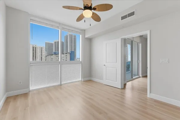 $3,650 | 1945 South Ocean Drive, Unit 509, Hallandale Beach, FL 33009