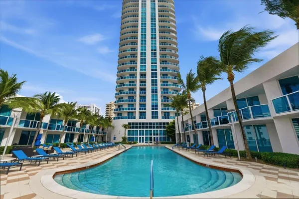 $3,650 | 1945 South Ocean Drive, Unit 509, Hallandale Beach, FL 33009