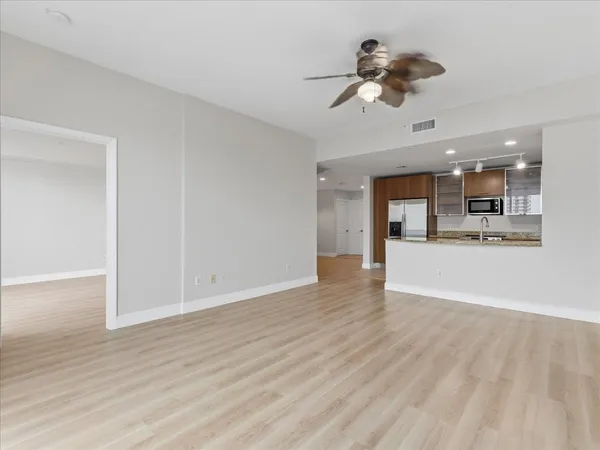 $3,650 | 1945 South Ocean Drive, Unit 509, Hallandale Beach, FL 33009