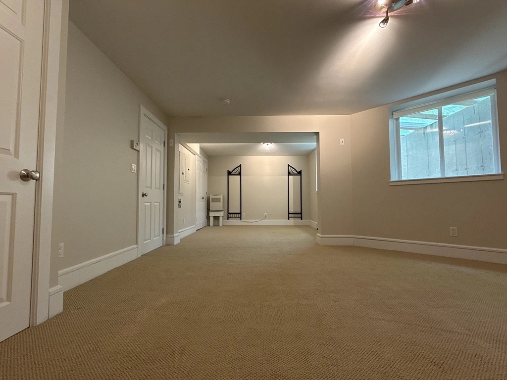 9 Sunny Knoll Terrace Lexington, MA 02421 - Photo 24 of 31