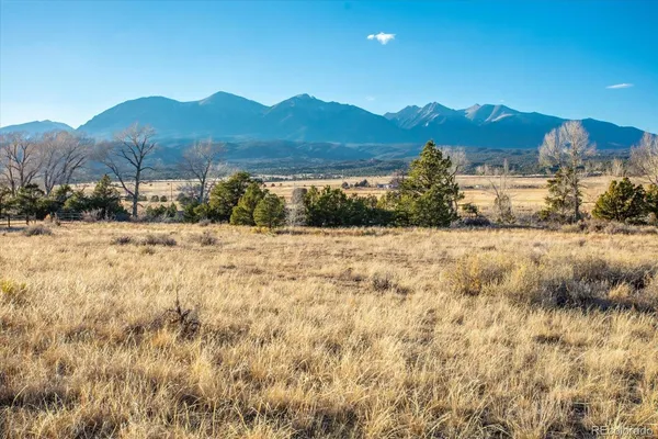 $1,584,113 | 12740 County Road 195, Salida, CO 81201