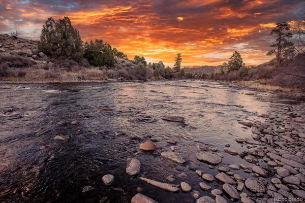 $1,584,113 | 12740 County Road 195, Salida, CO 81201