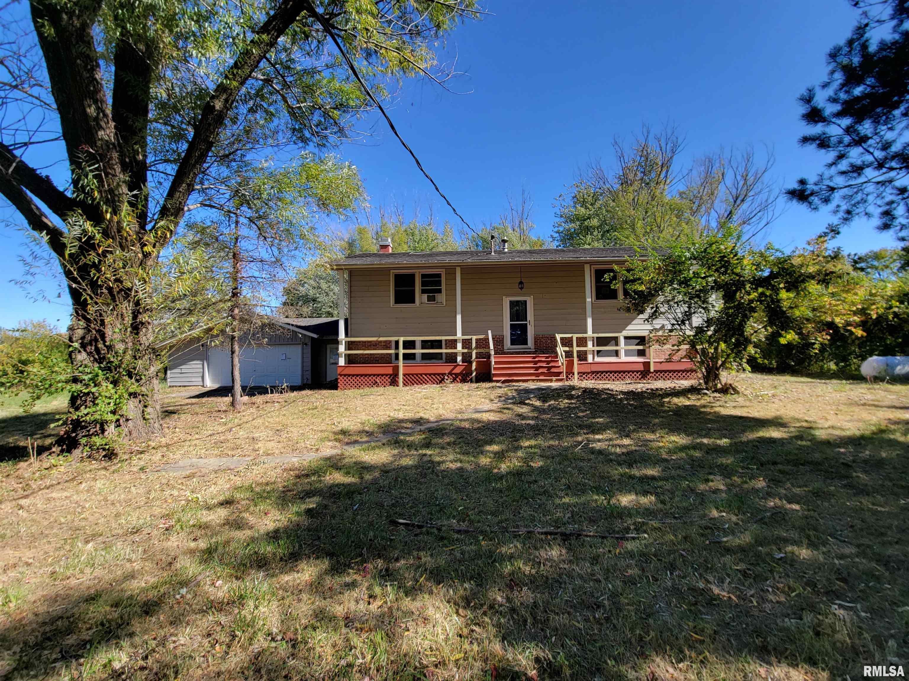 458 South John Wayne Road Dawson, IL 62520 - Photo 1 of 25 Gallery Image 1