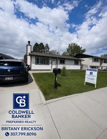$299,000 | 1715 East Teton Boulevard, Green River, WY 82935