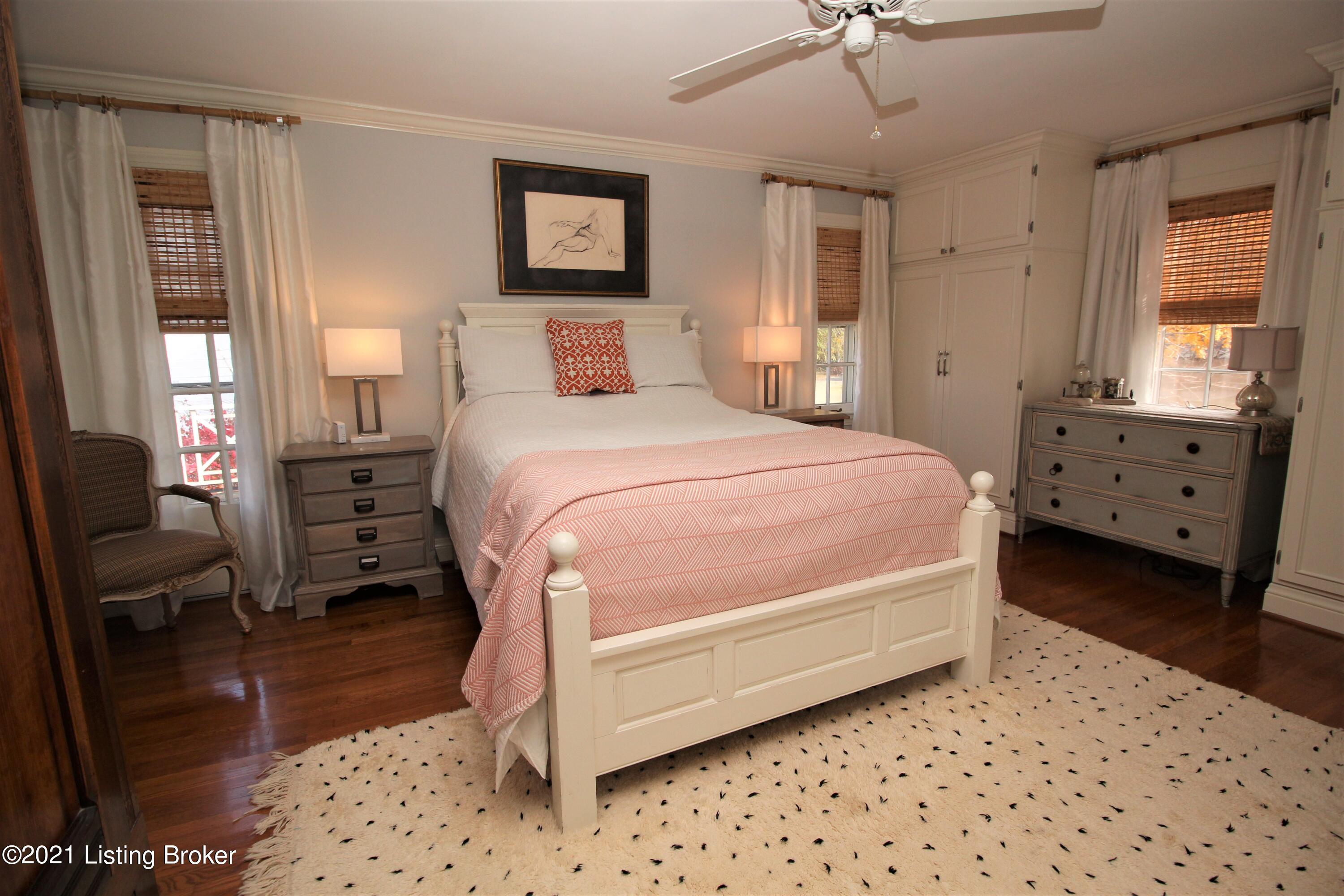 1709 Clayton Road Louisville, KY 40205 - Photo 27 of 42 IMG_9344