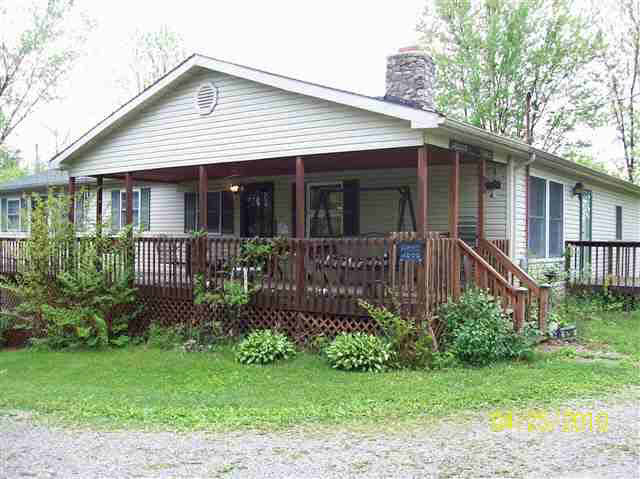 6750 East Motsinger Road Pekin, IN 47165 - Photo 1 of 11 Gallery Image 1