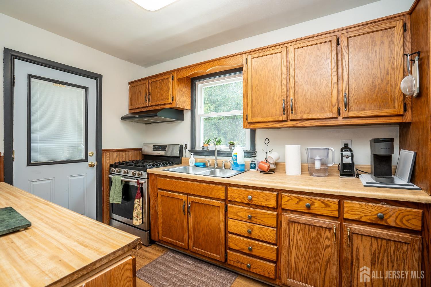 288 Dutch Neck Road East Windsor, NJ 08520 - Photo 15 of 32 Gallery Image 15