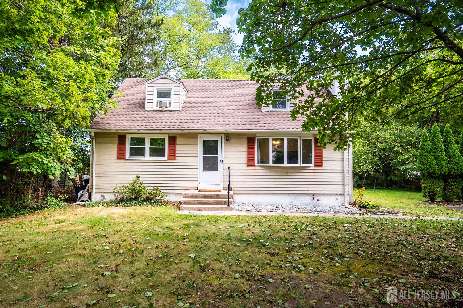 288 Dutch Neck Road East Windsor, NJ 08520 - Photo 2 of 32 Gallery Image 2